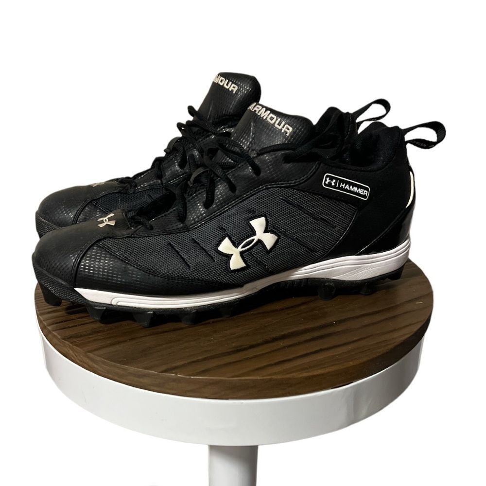 Under Armour Cleats - Size 13
